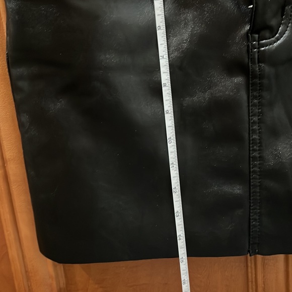 Love,Fire black faux leather mini skirt. Size 28 - Picture 8 of 8